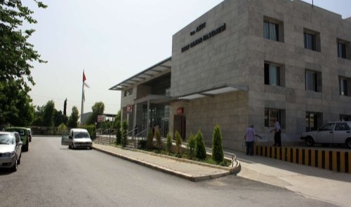 İzmir’de Hastane Büyümesi İçin İmar Değişikliği Skandalı!