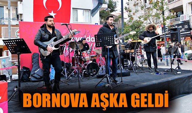 Grup Bournabat’tan Romantik Sevgililer Günü Konseri