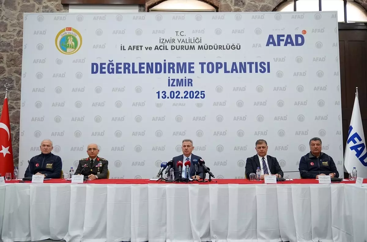 Santorini Riski Yok, İzmir’de Tedbirler Alındı