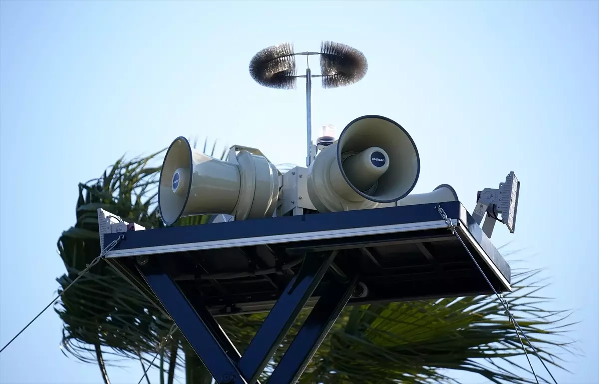 İzmir’de Tsunami Uyarı Sistemi Faaliyete Geçti!