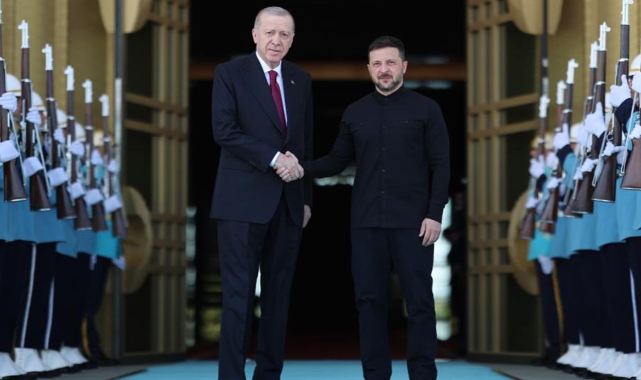 Erdoğan, Zelenskiy’i Külliye’de Karşıladı!