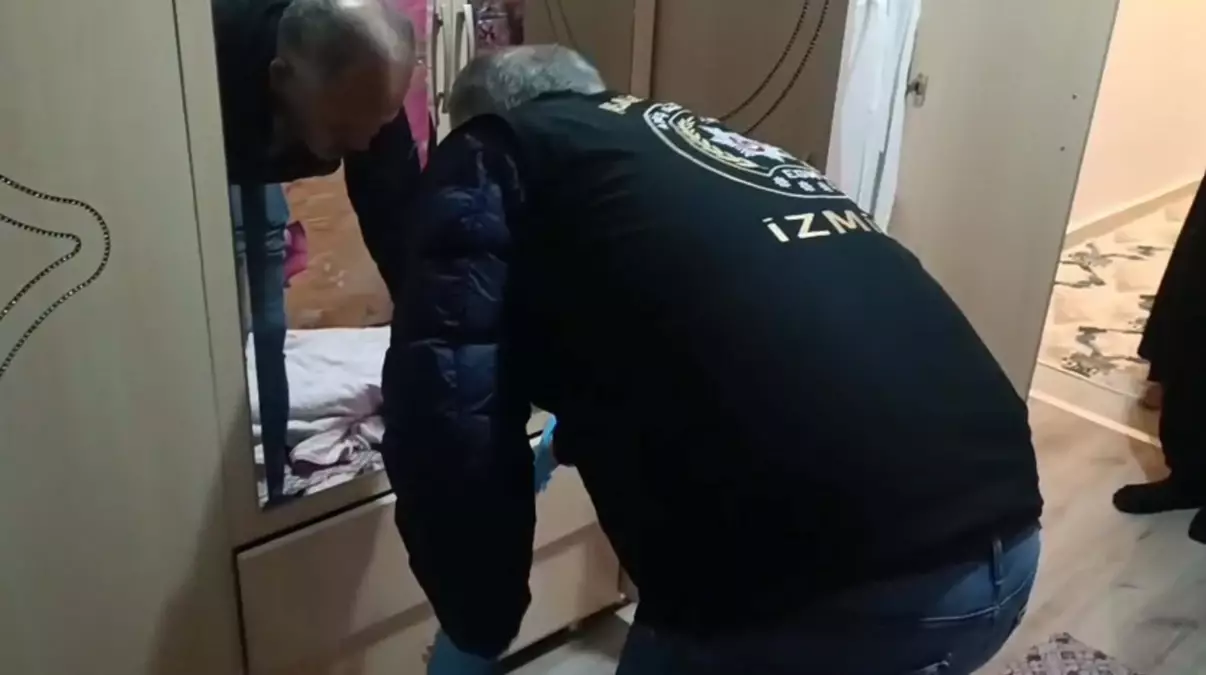 İzmir’de Dolandırıcılık Operasyonu: 11 Gözaltı!