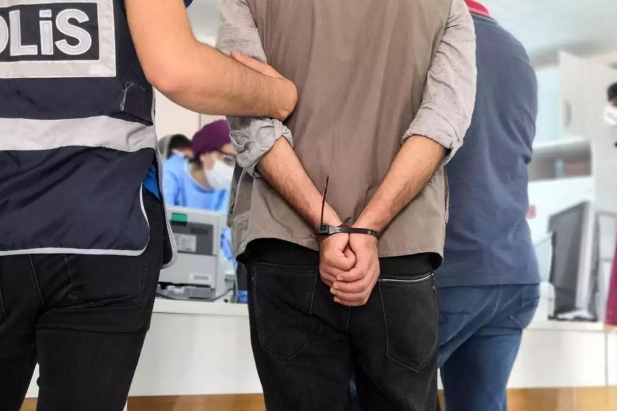 FETÖ Operasyonu: 33 Şüpheli Künefe Zincirinde Yakalandı!
