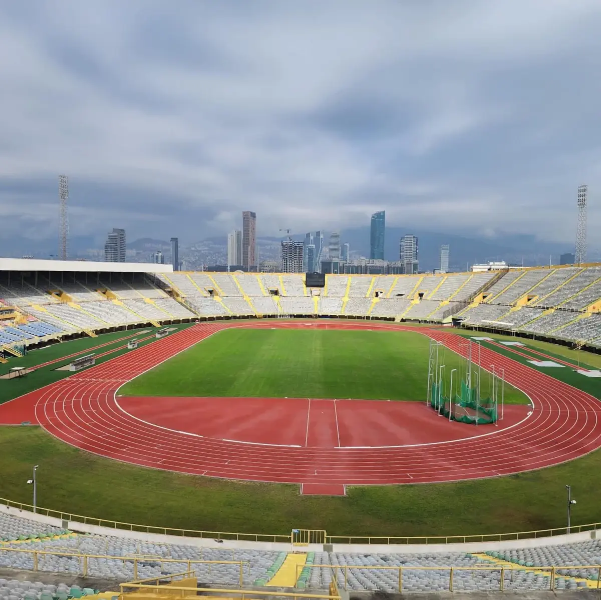Alsancak Stadı Zemin Bakımına Gidiyor!