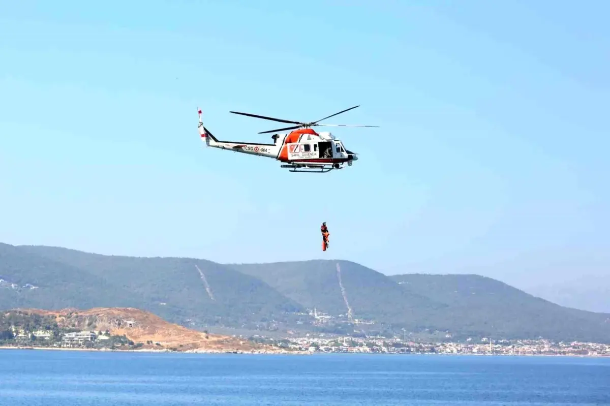 İzmir’de Başarılı Afet Tatbikatı Gerçekleştirildi