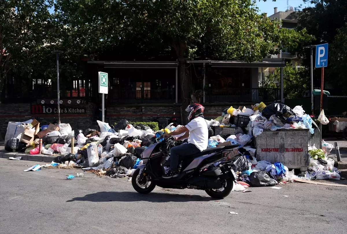 Karşıyaka’da Grev: Çöp Sorunu Çığ Gibi Büyüyor!