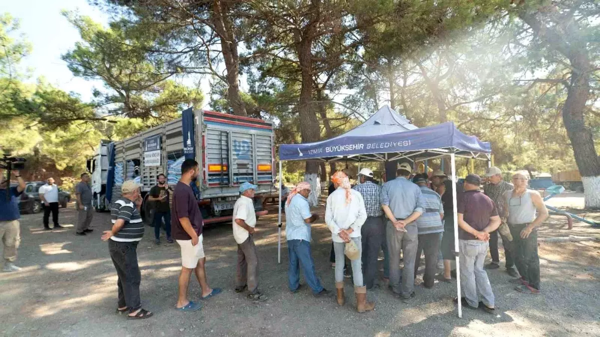 İzmir, Yangınzedelere 40 Ton Yem Desteği Sağladı!
