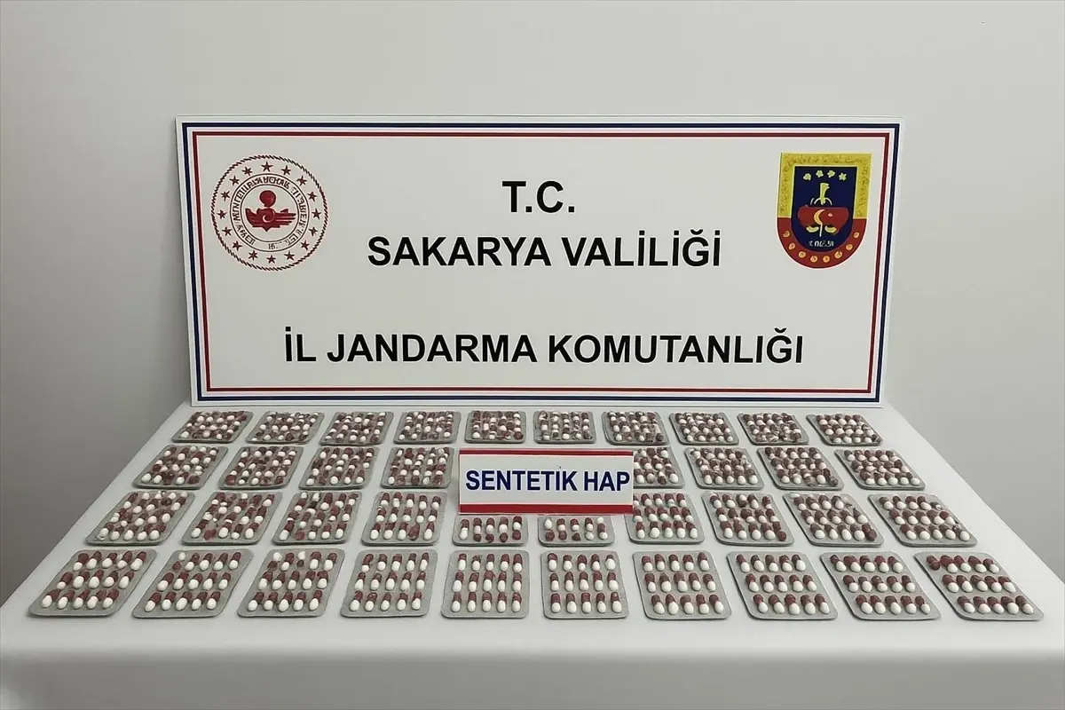 İzmir’den Sakarya’ya Uyuşturucu Sevkiyatı Tutuklama!
