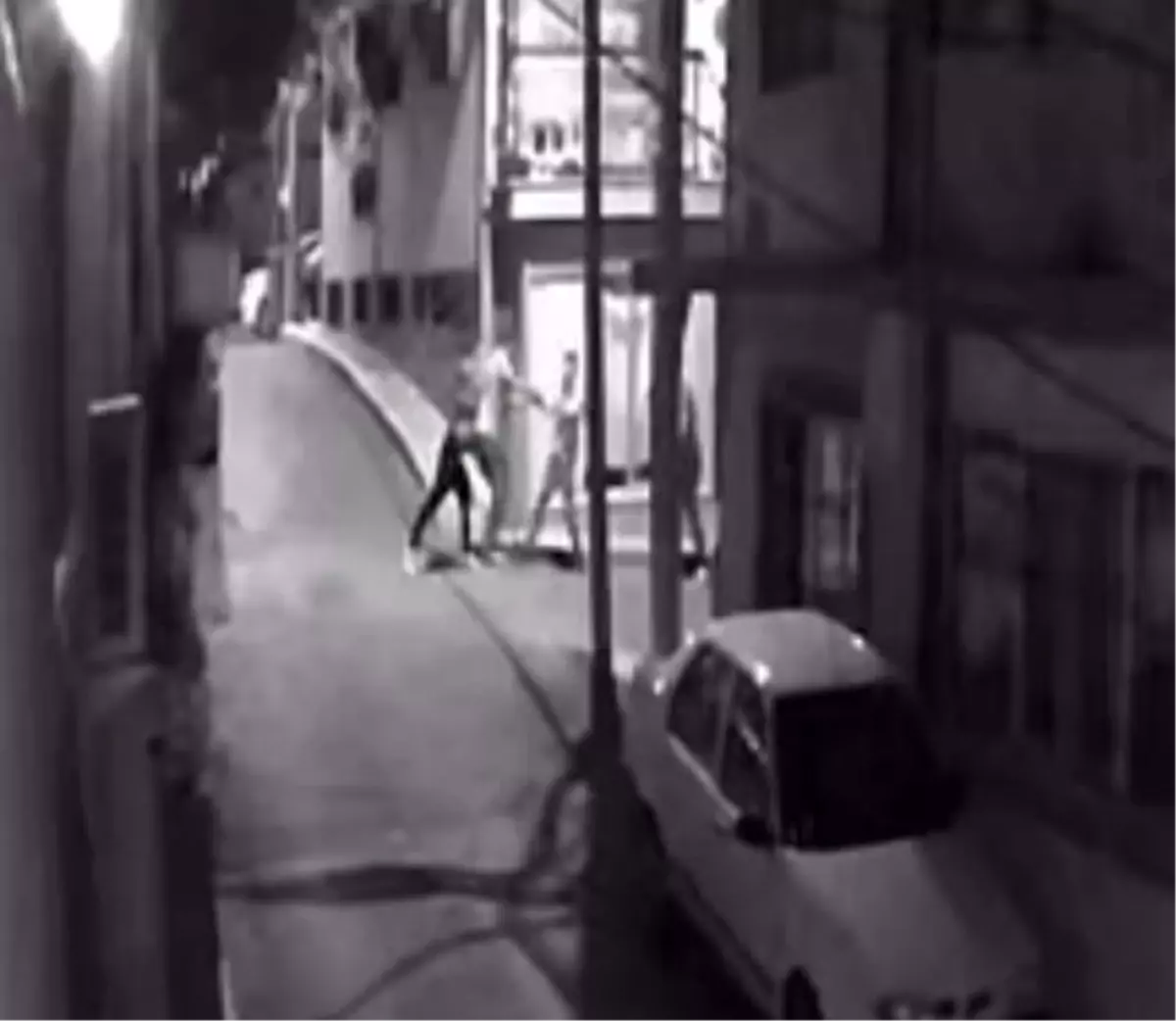 Bıçaklı Kargaşada İki Can Kaybı!