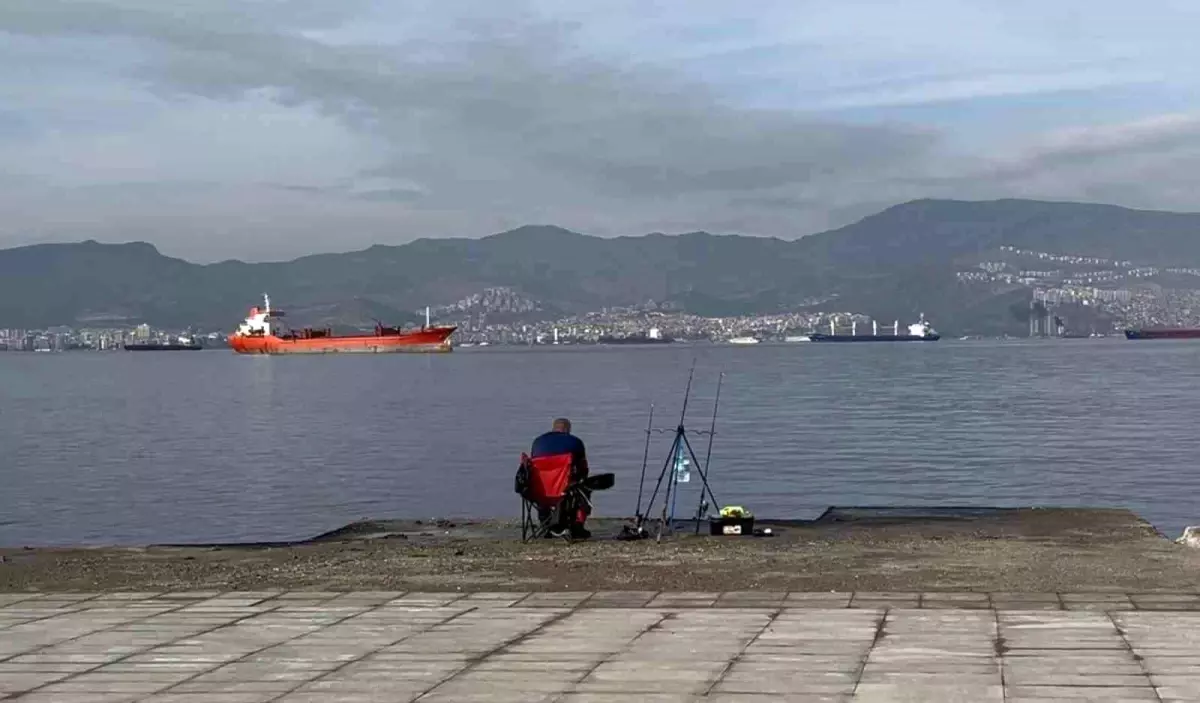 Balıkçı oltasına insan kafatası takıldı!