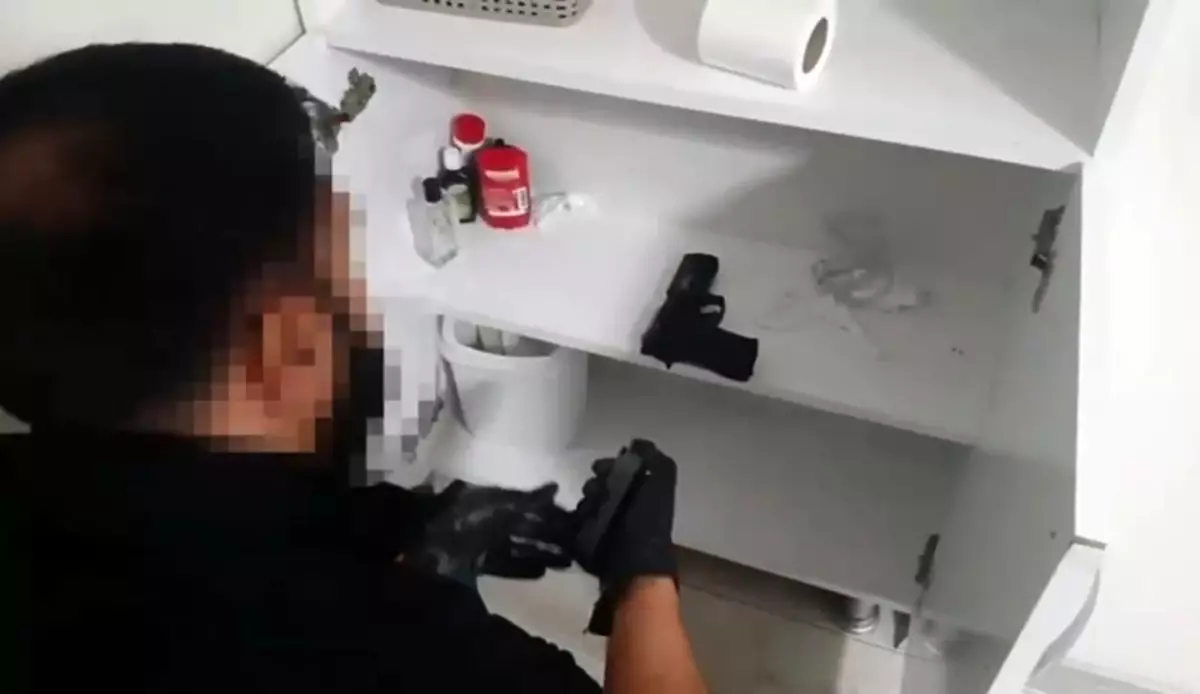 İzmir’de Şafak Operasyonunda 173 Gözaltı!