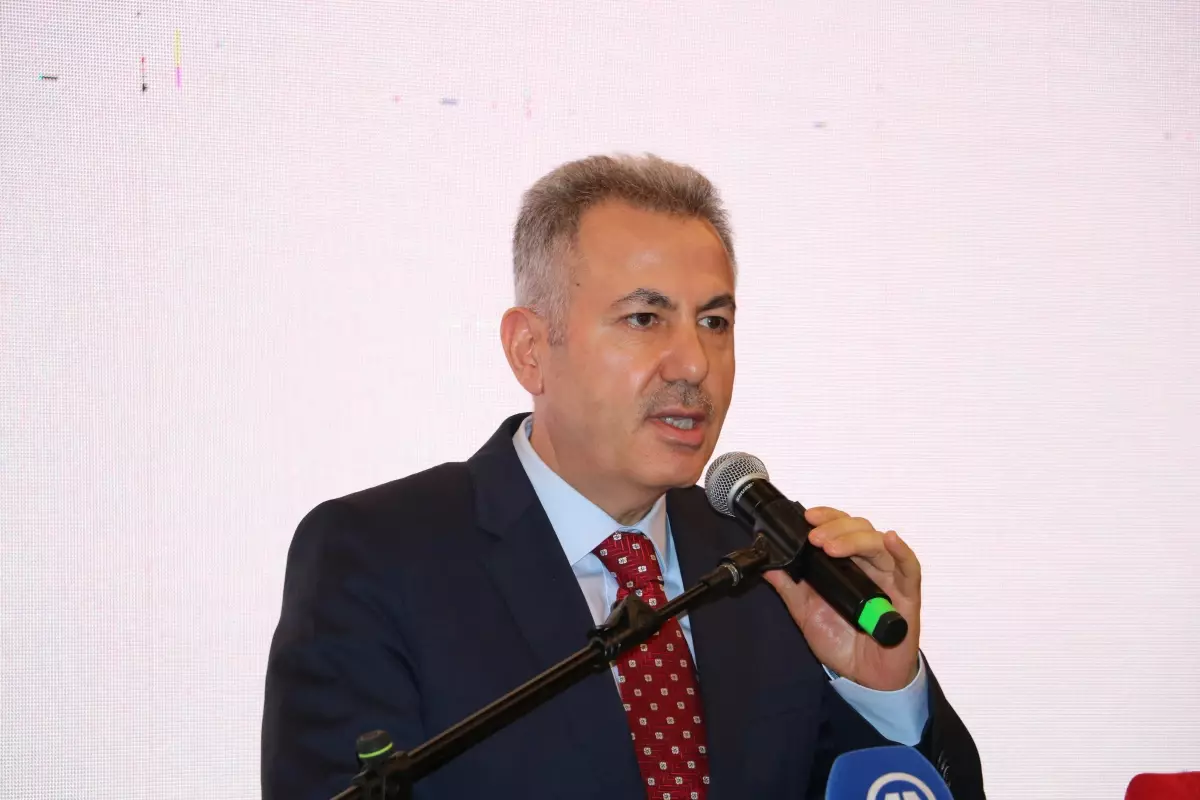 İzmir Yerel Yönetimlerinin Acziyeti Eleştirildi!