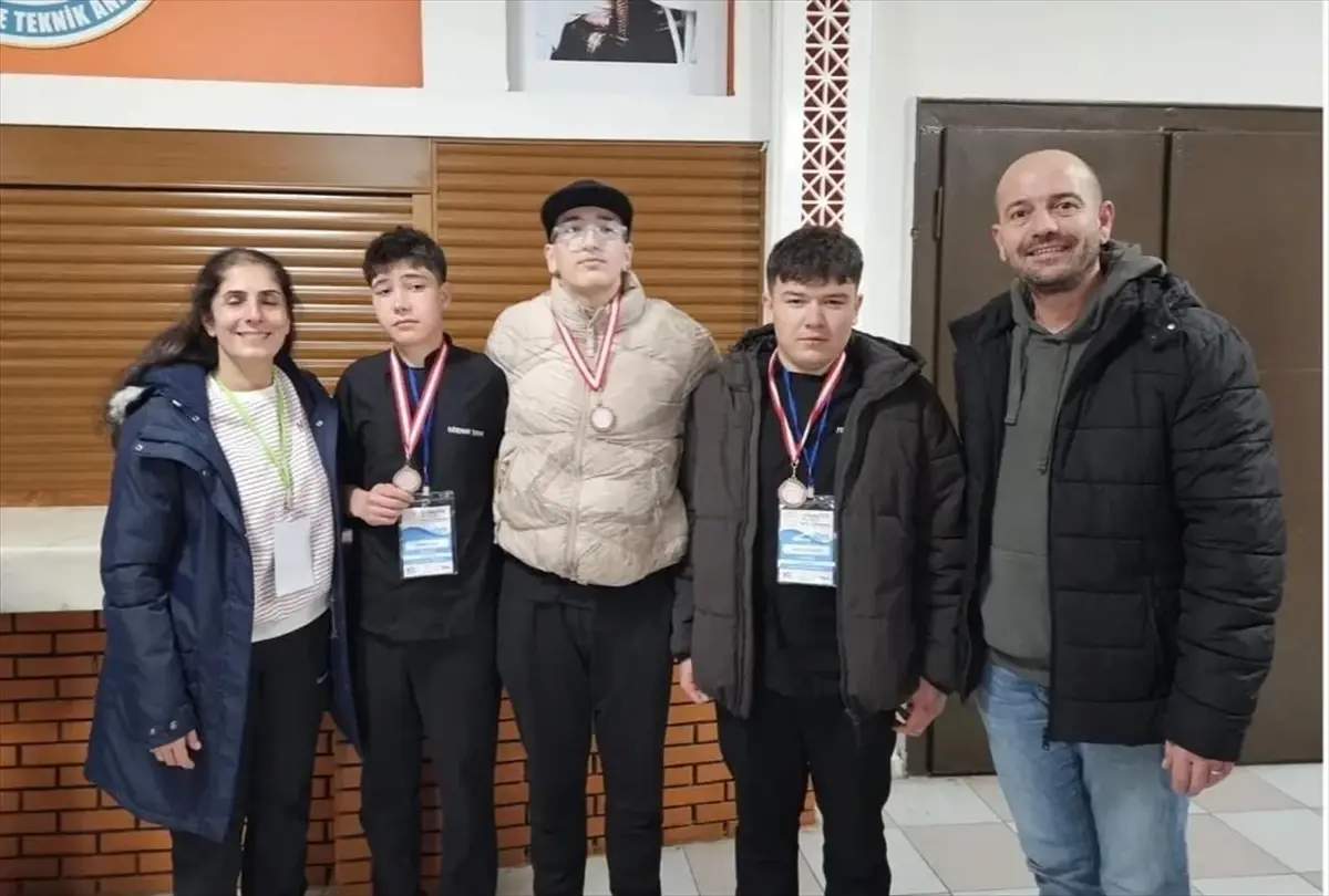 Datça Lisesi Gastronomi Yarışmasında Bronz Madalya!