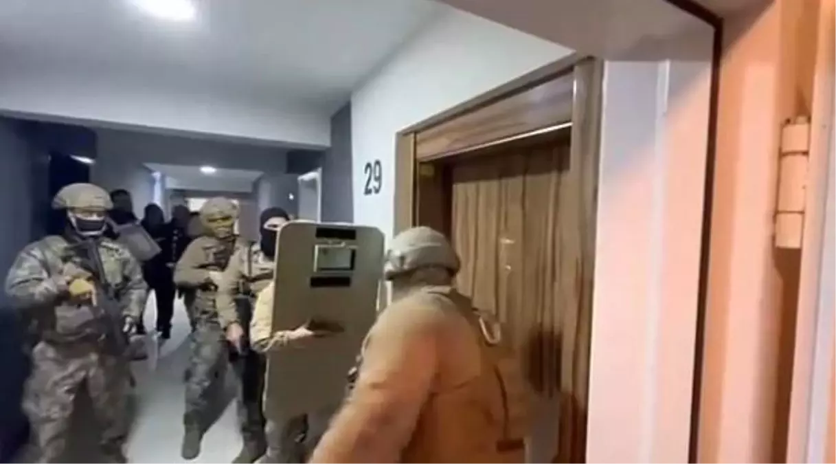 İzmir’deki Yasa Dışı Bahis Operasyonunda 49 Tutuklama!