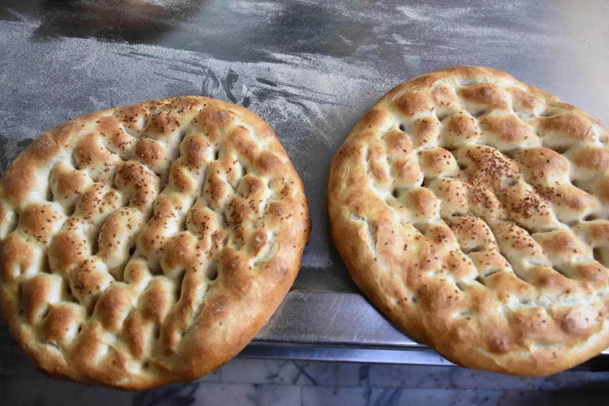İzmir’de Ramazan Pidesi Fiyatı 30 TL Olarak Belirlendi