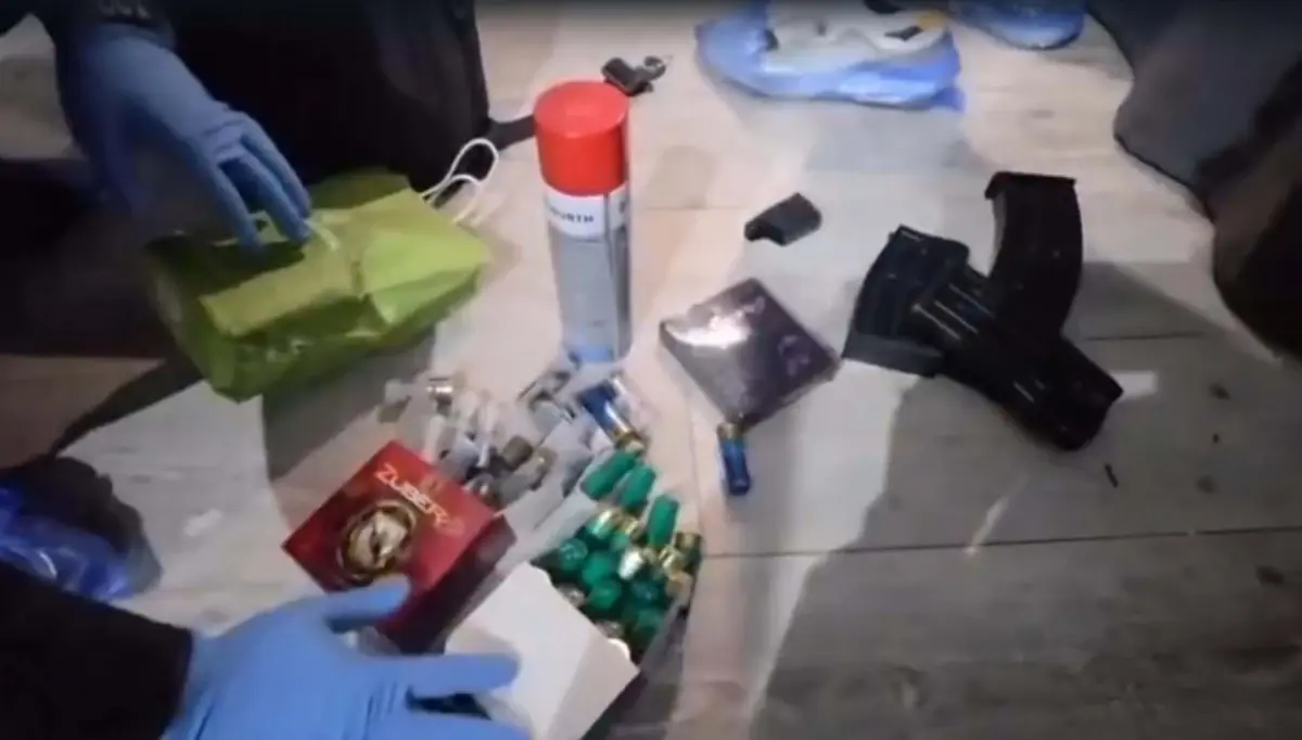 İzmir’de Büyük Suç Örgütüne Operasyon: 23 Gözaltı