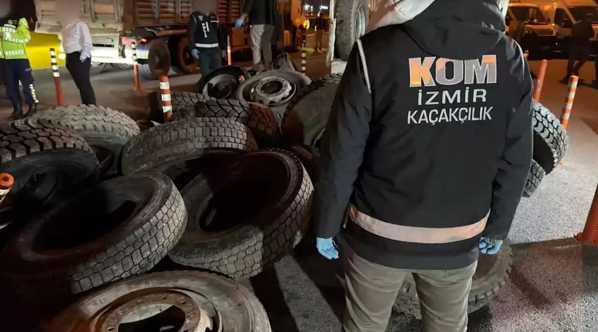 Kemalpaşa’da 8.550 Paket Kaçak Sigara Ele Geçirildi!