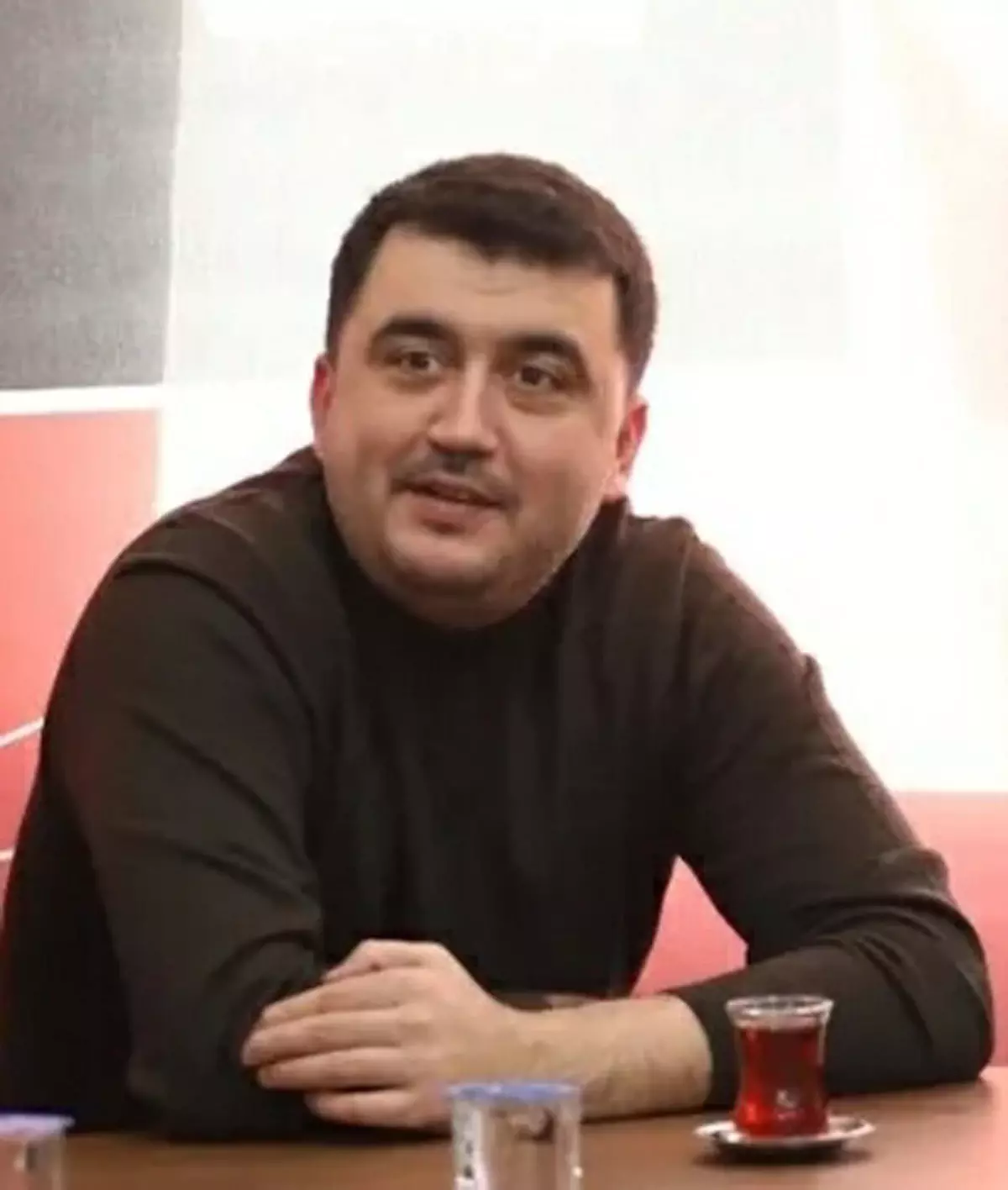 CHP İlçe Başkanı Menderes’te Bıçaklı Saldırıya Uğradı