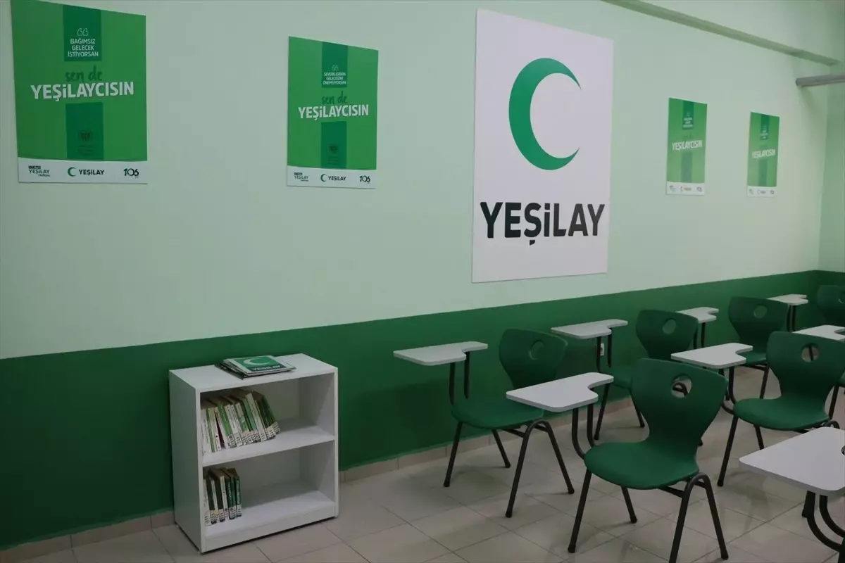 Bağımlılıkla Mücadelede Yeşilay Kulüp Odası Açıldı