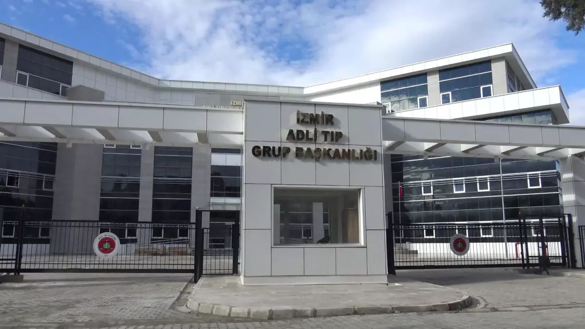 Taksici, Ücret Tartışmasında Tabancayla Vuruldu