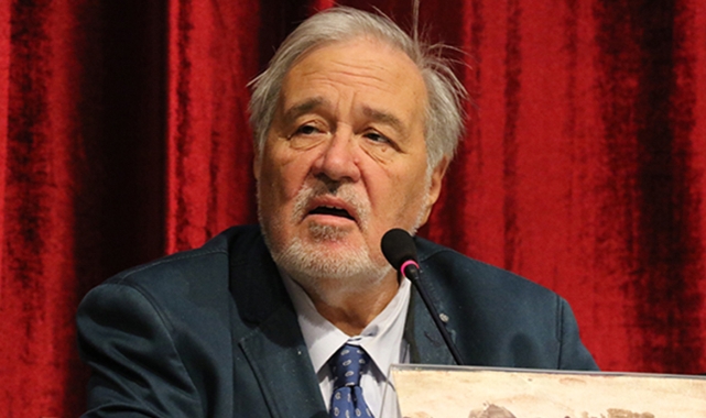 İlber Ortaylı Hastanede: Durumu Stabil, Entübe Edildi