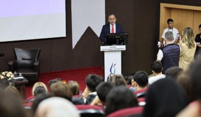 Kasapoğlu’ndan gençlere net mesaj: “Devlet millet için vardır”