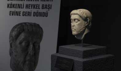 Türkiye’ye İade Edilen Smyrna Heykeli Sergileniyor!