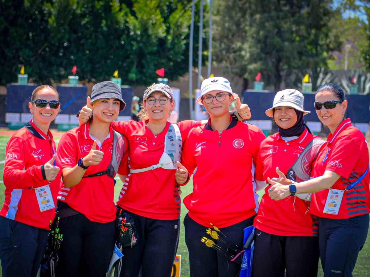 İzmirli Okçu Dünya Kupası’nda Gümüş Madalya Kazandı