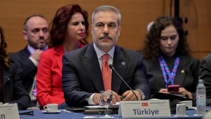 Fidan, Üç Deniz Zirvesi’nde Türkiye’yi Temsil Etti!