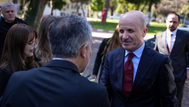 YÖK Başkanı Özvar, İzmir Üniversitelerini Ziyaret Etti